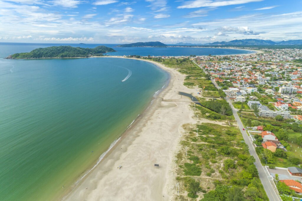 Visão panorâmica da Praia do Sonho