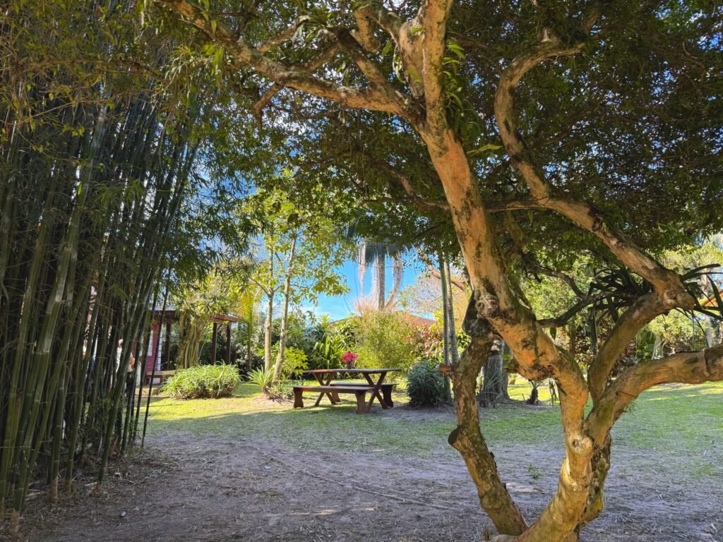 Área externa da Plus Vita, casa de repouso em Florianopolis
